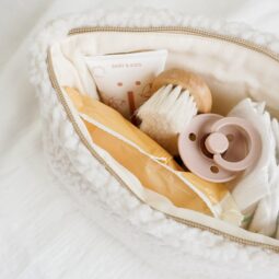 Teddy Etui Ecru - Ivy and Soof