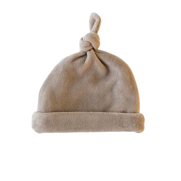 Baby Mutsje Velours Taupe - Mutsje Newborn - Ivy and Soof