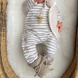 Boxpakje Streep Taupe - Knuffeldoekje - Baby Slofjes - Ivy and Soof