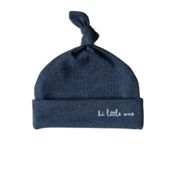 Newborn mutsje donker blauw melee Hi Little One | Babymuts | Geboortepakje met muts | Ivy and Soof